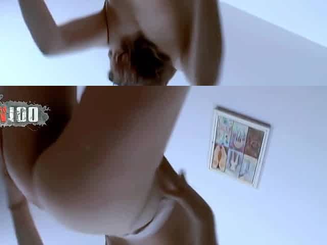 Sexy petite brunette Cynthia Lavigne geting naked - MMM100