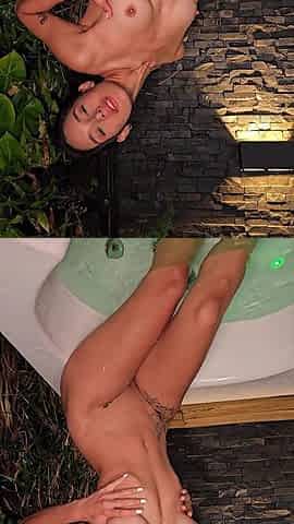 Hot Colombian Squirts in a Jacuzzi