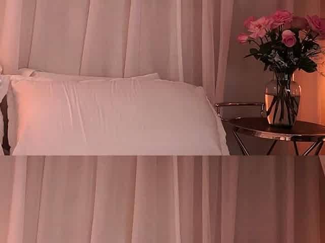 Romanian amateur webcam teen masturbate