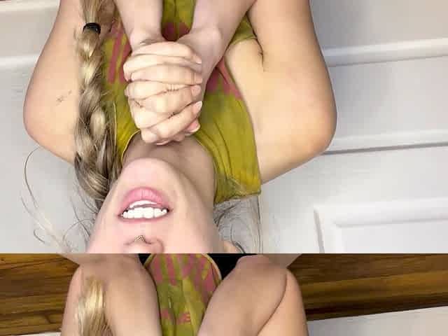 Amateur Blonde Teen Plays Solo with Toy Webcam Porn