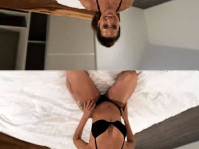 Brunette Solo Webcam Masturbation