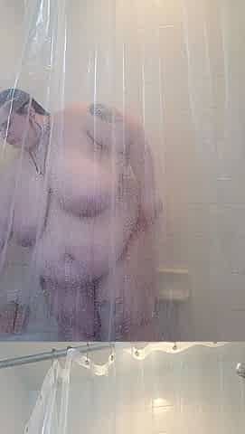 Ebony girl showers her big ass amp masturbating