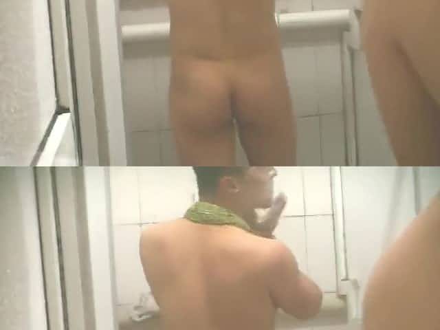 Spy cam Chinese hunks guy shower 004