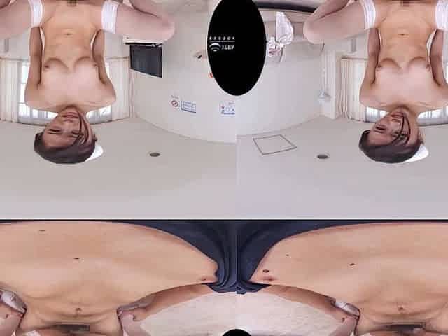 Japanese lesbian school girls pussy play under water