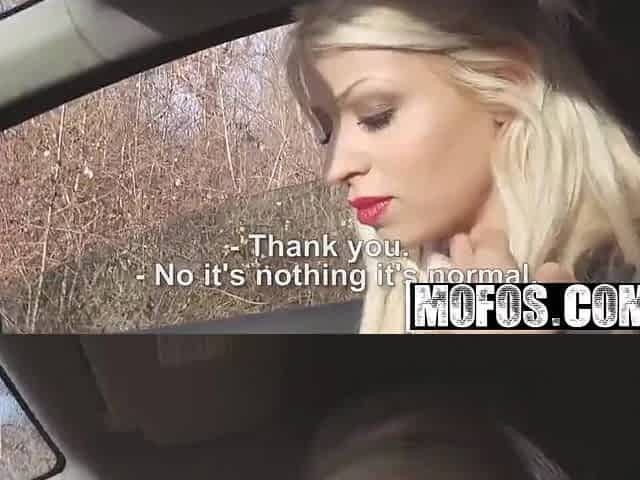 Mofos - Stranded Teens - Chloe Lacourt - Chloes Red Lips Suc