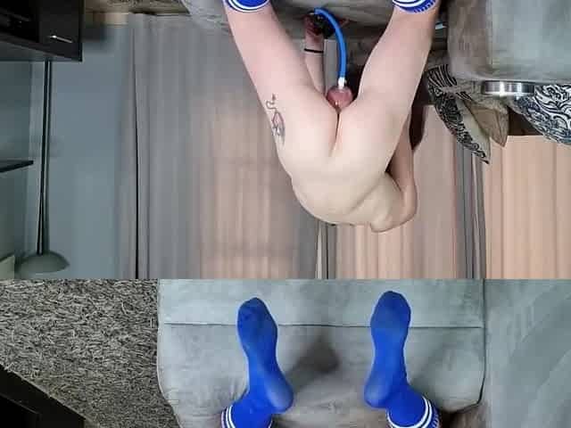 Petite Sexy Slut In Blue Socks Playing With Her Pussypump