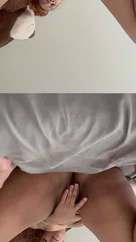 Watch Me Play with My Pretty Pussy