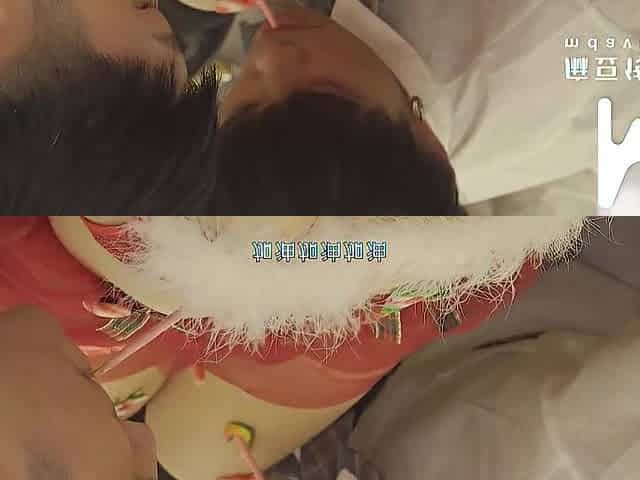 ModelMedia Asia - Have a group sex party on Christmas Eve with a beauty clothed as Santa!