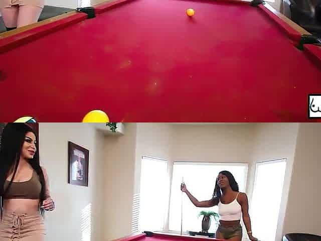 Harmonie Marquis & Kris Riot Have a fun Pool & Every Other's Excitement!