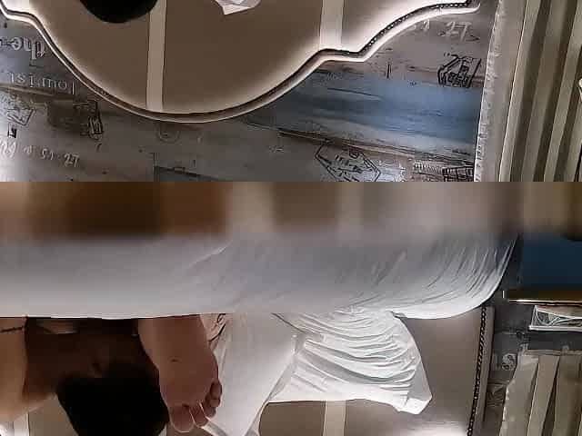 Loud asian chick fingering on hidden cam