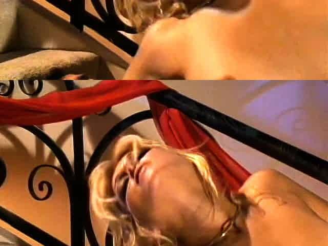 Blonde With Natural Big Boobs Loves Putting A Toy In Her