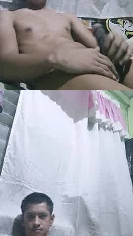 Playing my dong untill i cum (Nilaro ko tite ko hanggang labasan).