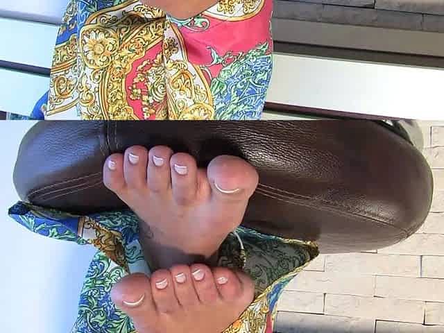 Amateur porn Gives Us Some Foot Fetish Aurora