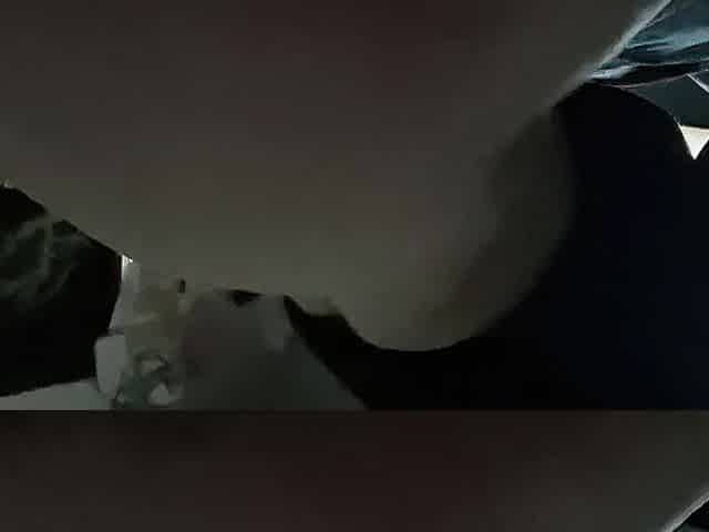 Corpulent butt bounces on large shlong