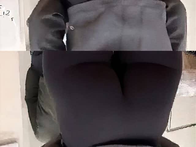 Outstanding Candid Teen Booty In Ebony Leggings
