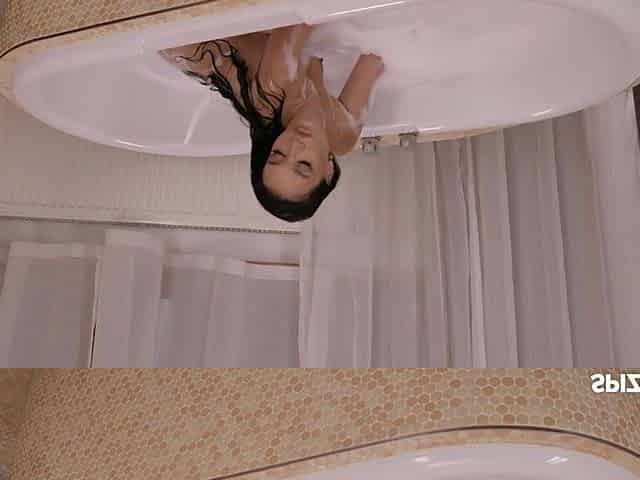 Masseuse Asia Vargas Rubs Her Vagina Into Lewd Client Weenie