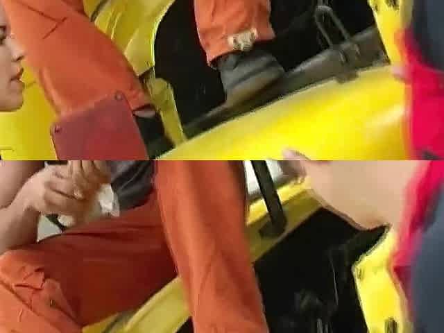 Brunette hair and Redhead Share Dong on Yellow Truck