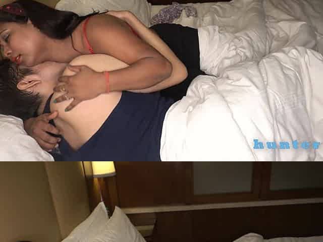 Having Romantic Sex with Indian MILF in Hotel Room Is so Good