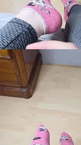 Foot fetish Close up feet and toes tease