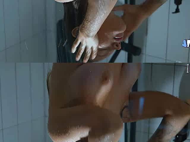 Shower jointly It's easier to clean face from cum