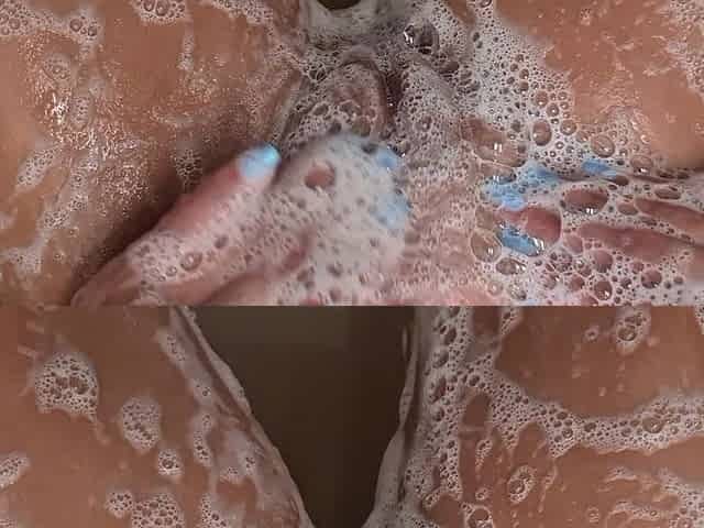 Quicky Sex in Shower, Cum Swallow