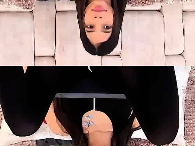 Hot amateur webcam teen masturbates for their fans