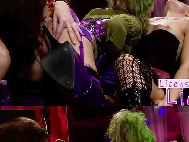LICENSED TO LICK - Anna Lovato Threeway Lesbo Cosplay