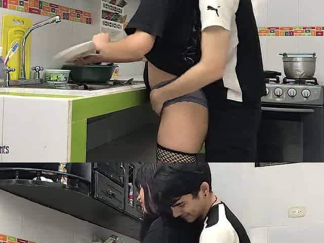 I Discover My Sexually excited Step Sister in the Kitchen - Porn in Spanish