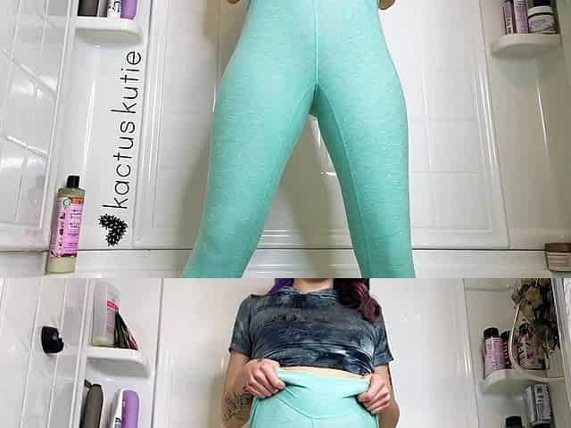 Peeing My Leggings + Riding a Dildo