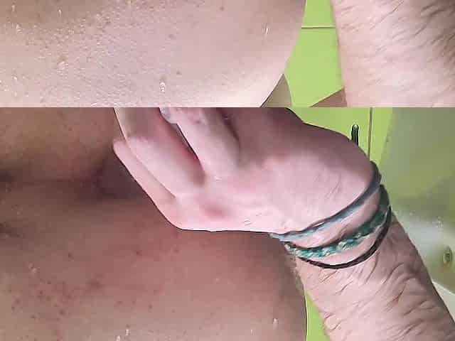 eighteen yo hunk screwing himself in the shower