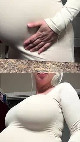 Big boobs milf masturbates with her dildo