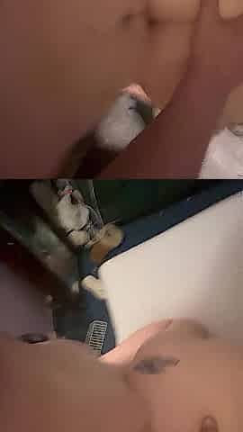 Check this smut out taking this jock