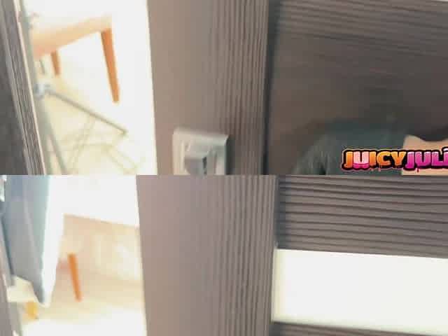 Showering sexy solo teen babe juicy julia shows off her tits