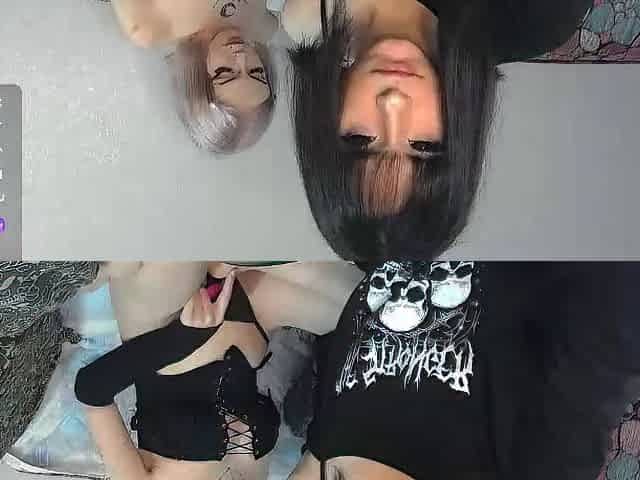 Amateur webcam lesbians mutual masturbation with toys