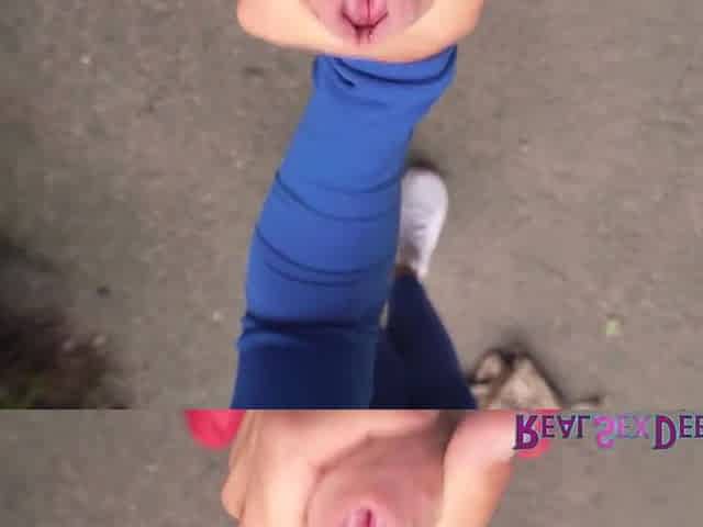 21yo Naughty Babe Cocksucking In Public