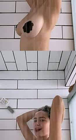 Big boobs milf masturbates with her dildo