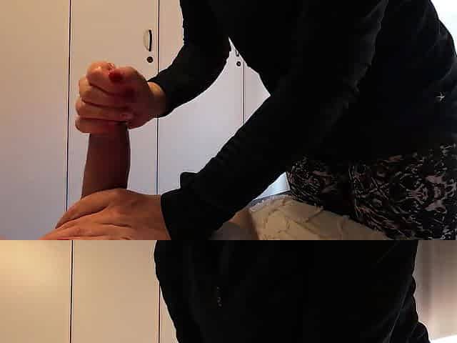 Quick Tugjob - Large Ejaculation