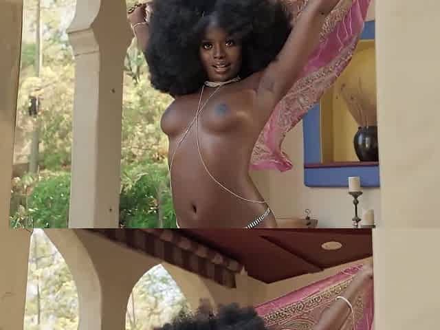 Aesthetic Ebony Model Elsie Is Playing With Her Sex Toy