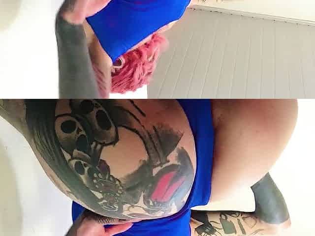 Mari Zombie sitting on your face anal play