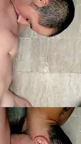 Eating Pussy of My Tinder Date Until She Showered Me in Squirt