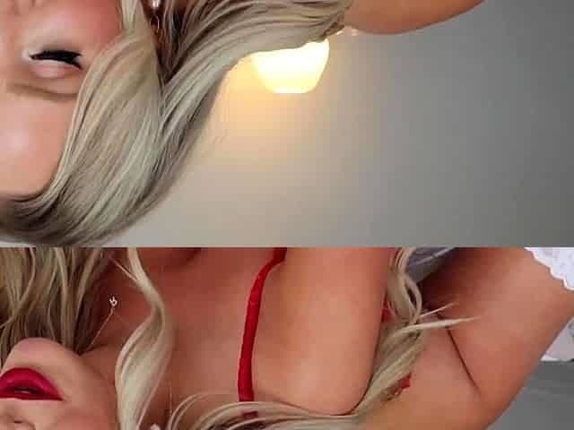 Blonde With Natural Big Boobs Loves Putting A Toy In Her