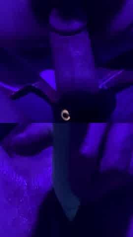 Zoey Portland Get Big Cock in Back of the Club