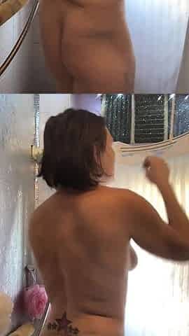 Curvaceous, Chatty, and Oh so Real! Rachel Wriggler Wants You to Join Her in the Shower