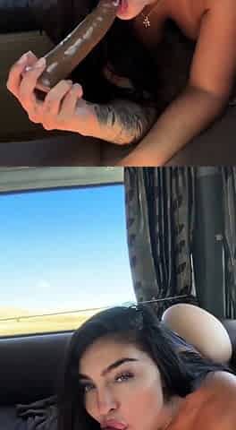 Emily Rinaudo Nails Her Pussy In A Moving Car Onlyfans