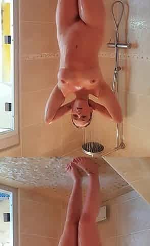 Sexy Shower Tease and Play Mandy Foxxx Soapy and Wet