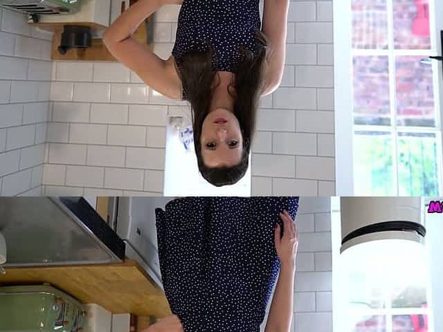 Sexy housewife Ivy is toying sex-starved snatch spreading legs wide open