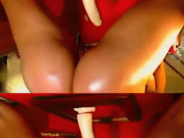 Brazilian Hottie Plays with Dildo on Webcam