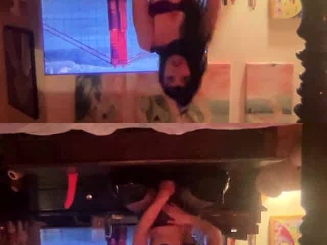 Brunette Solo Webcam Masturbation