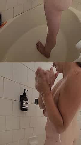 Shower Peep to Steamy Baths Sex