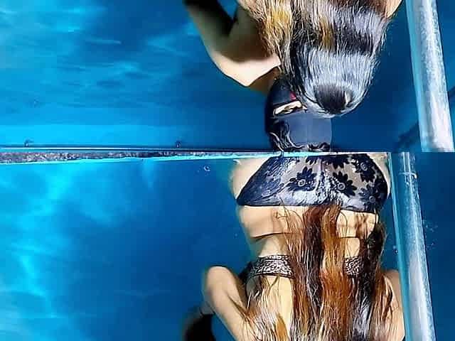 Big Ass Bhabhi with Her Boyfriend in Swimming Pool